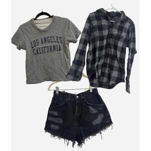 Brandy Melville Gray Graphic Tee Outfit Set